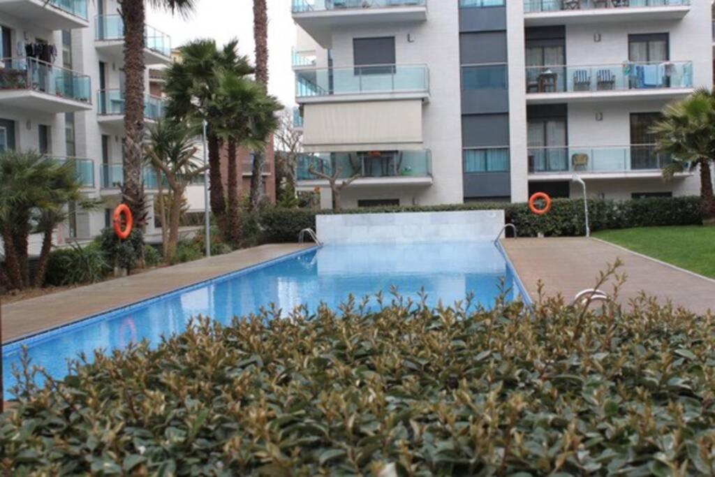 Apartamento Con Piscina Y Parking En Lloret De Mar Apartment Exterior photo